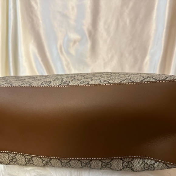 COA -Auth Gucci Chain Hobo GG Coated Canvas Large Brown - Picture 12 of 16